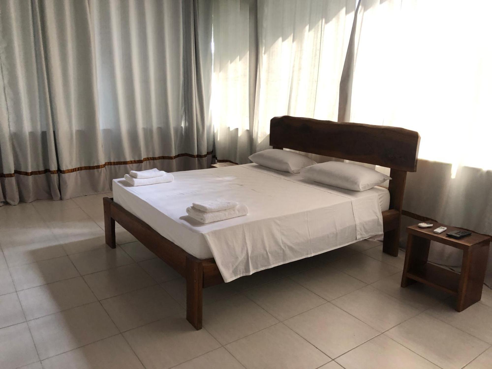 Deck Da Villa Pousada أوباتوبا المظهر الخارجي الصورة